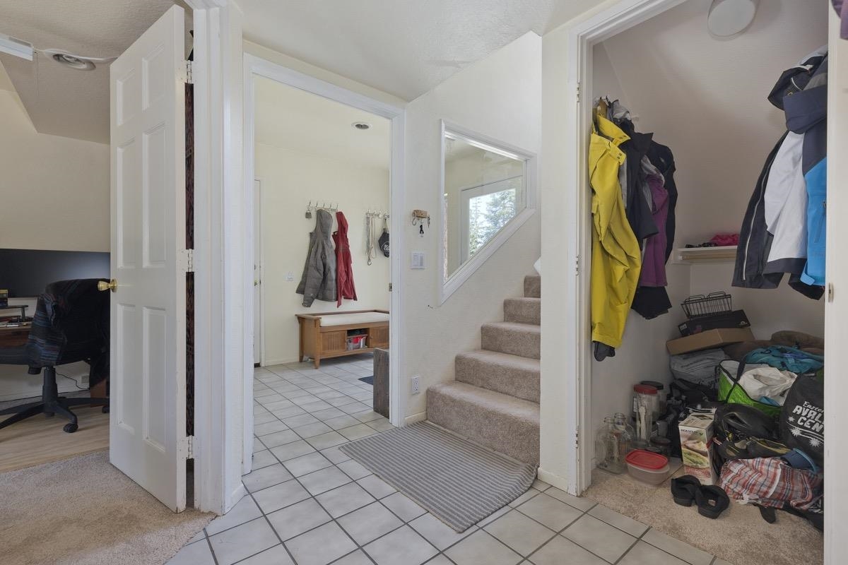 413 Ridgecrest Drive Mammoth Lakes, CA 93546 - Photo 13 of 37 Gallery Image 13