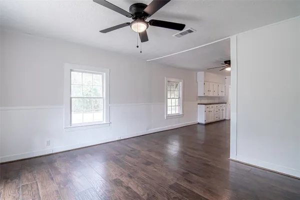 $1,450 | 3141 Old Houston Road, Huntsville, TX 77340