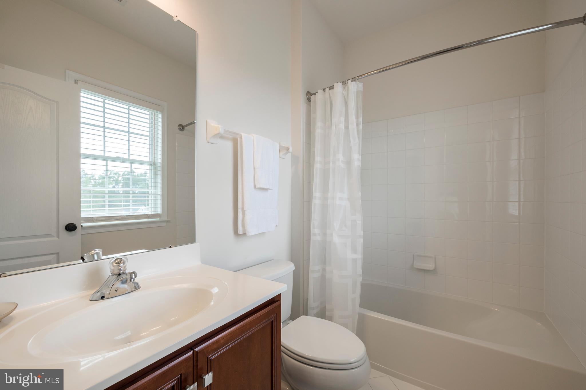 3995 Powell Road Chester Springs, PA 19425 - Photo 44 of 56 Princess Suite Full Bathroom