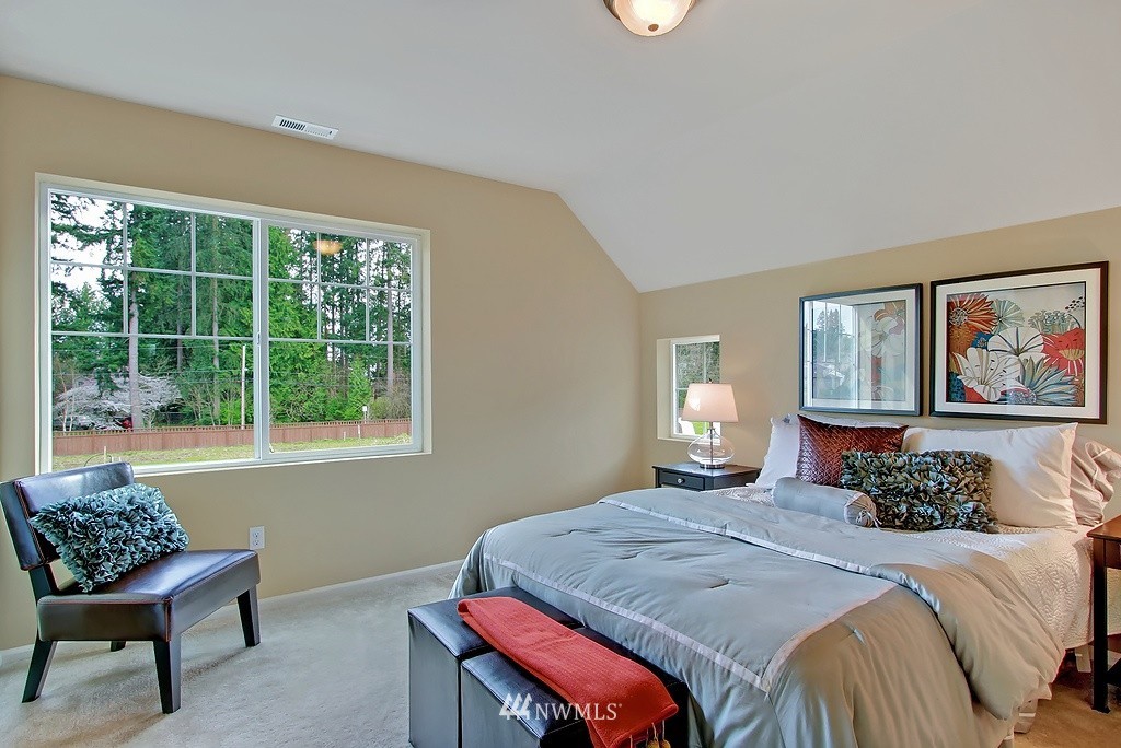18531 45th Drive Southeast Bothell, WA 98012 - Photo 12 of 18 Gallery Image 12