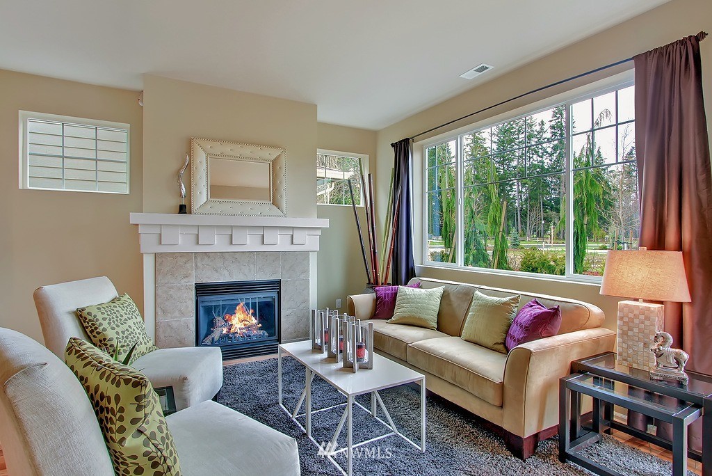 18531 45th Drive Southeast Bothell, WA 98012 - Photo 6 of 18 Gallery Image 6
