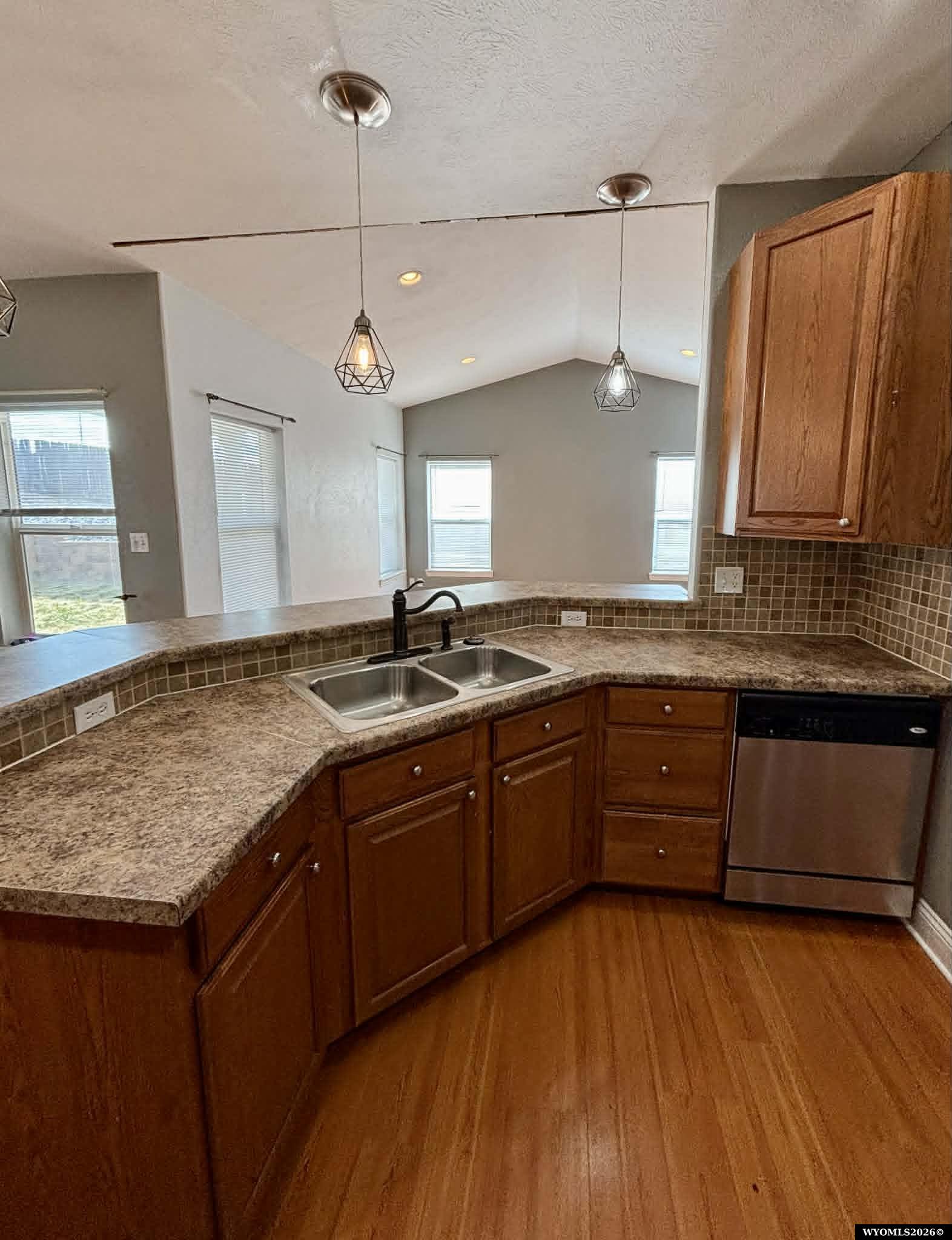 1315 Green River Road Douglas, WY 82633 - Photo 19 of 40