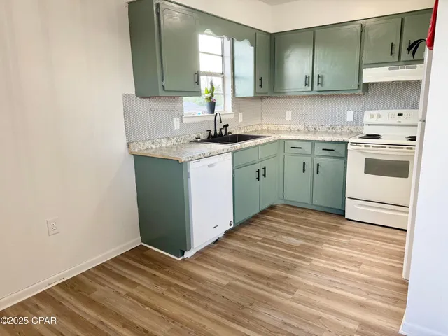 $1,095 | 506 11th Street North, Unit A3, Panama City, FL 32404