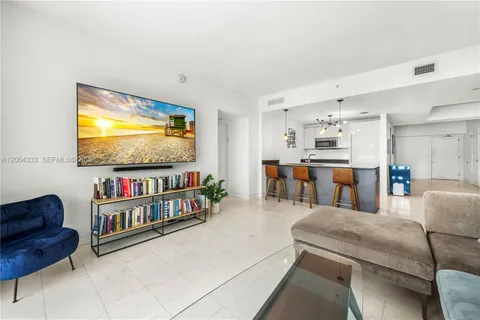 $1,199,000 | 1010 Brickell Avenue, Unit 3904, Miami, FL 33131