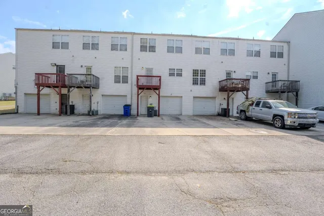 a car parked in front of building