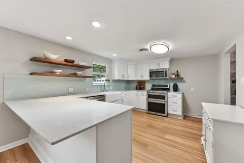 $499,999 | 406 East 2nd Street, Georgetown, TX 78626