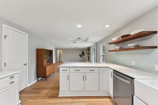 $499,999 | 406 East 2nd Street, Georgetown, TX 78626