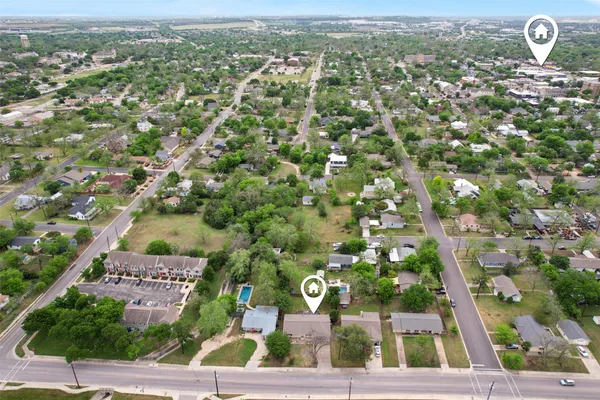 $499,999 | 406 East 2nd Street, Georgetown, TX 78626