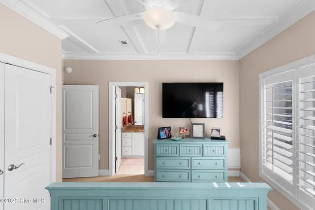 $675,000 | 104 South 3rd Street, Unit J1 & SLIP #55 ATLANTIC HA, Morehead City, NC 28557