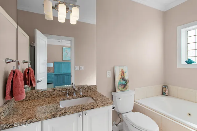 $675,000 | 104 South 3rd Street, Unit J1 & SLIP #55 ATLANTIC HA, Morehead City, NC 28557