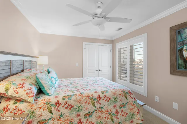 $675,000 | 104 South 3rd Street, Unit J1 & SLIP #55 ATLANTIC HA, Morehead City, NC 28557