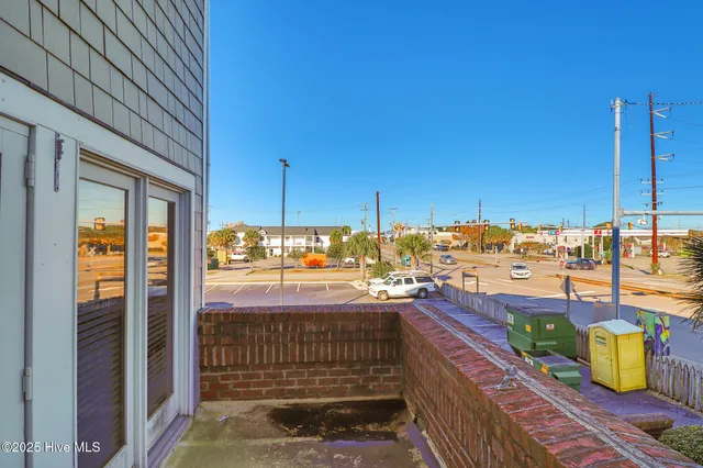 $675,000 | 104 South 3rd Street, Unit J1 & SLIP #55 ATLANTIC HA, Morehead City, NC 28557