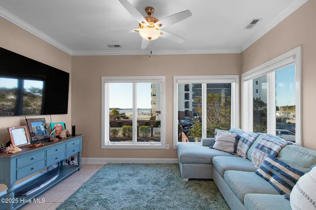 $675,000 | 104 South 3rd Street, Unit J1 & SLIP #55 ATLANTIC HA, Morehead City, NC 28557