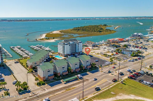 $675,000 | 104 South 3rd Street, Unit J1 & SLIP #55 ATLANTIC HA, Morehead City, NC 28557