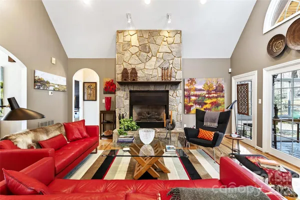 $639,900 | 219 Catawba Drive, Marion, NC 28752