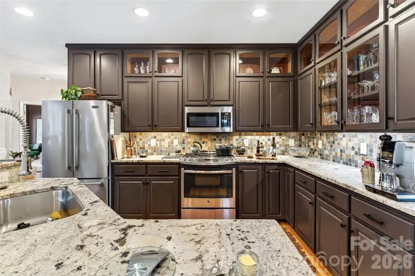$639,900 | 219 Catawba Drive, Marion, NC 28752