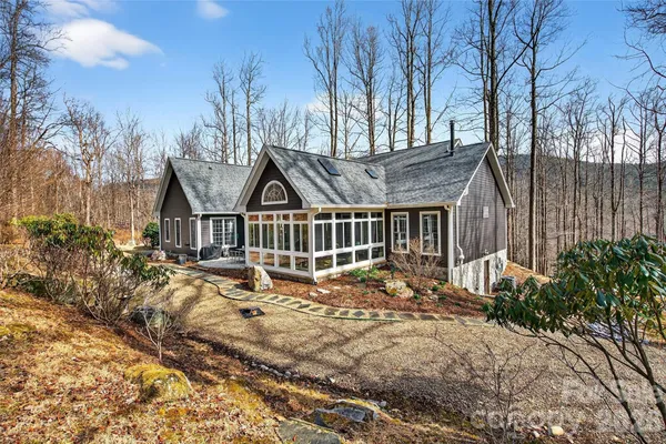 $639,900 | 219 Catawba Drive, Marion, NC 28752