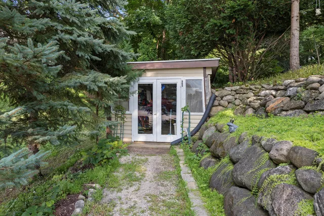 $1,199,000 | W329N6495 Forest Drive, Merton, WI 53058