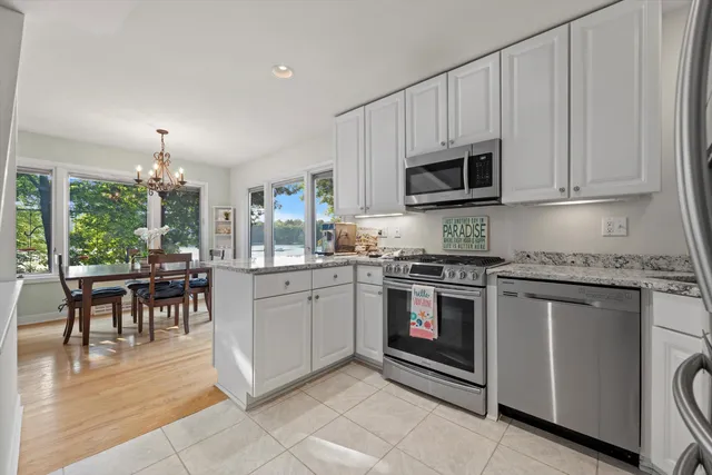 $1,199,000 | W329N6495 Forest Drive, Merton, WI 53058