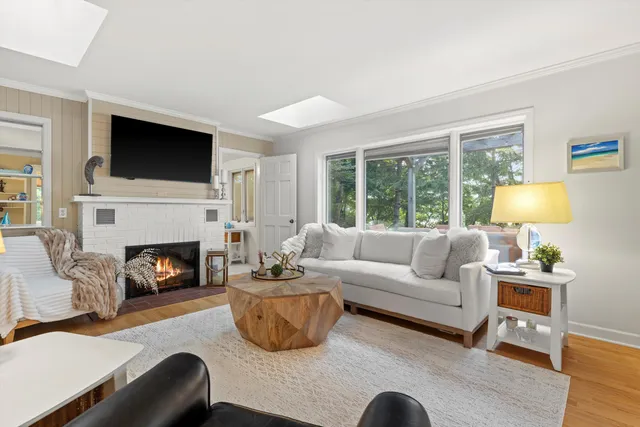 $1,199,000 | W329N6495 Forest Drive, Merton, WI 53058