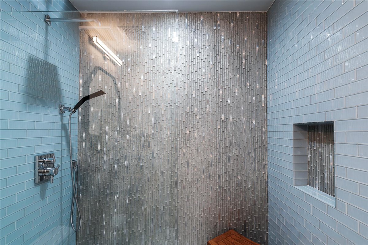 360 Nueces Street, Unit 4203 Austin, TX 78701 - Photo 29 of 40 Full bath with walk in shower