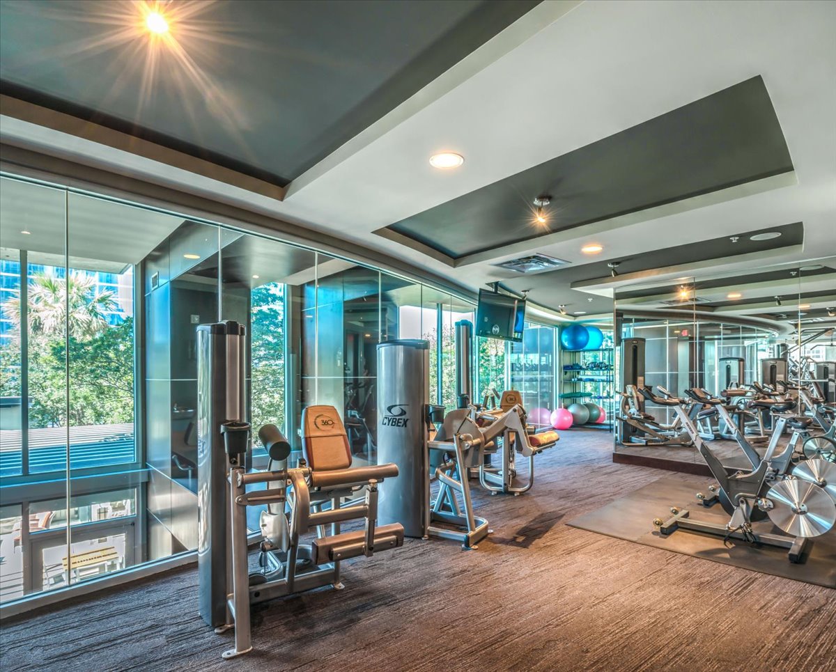 360 Nueces Street, Unit 4203 Austin, TX 78701 - Photo 32 of 40 Fitness Center with floor to ceiling windows