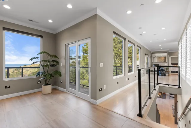 $4,500,000 | 674 Corona Drive, Pacifica, CA 94044