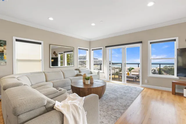 $4,500,000 | 674 Corona Drive, Pacifica, CA 94044