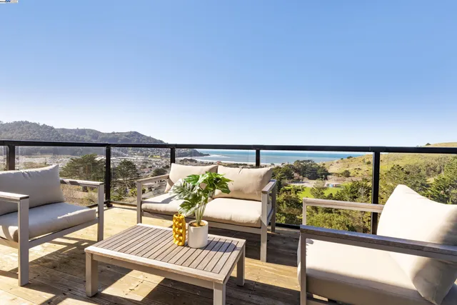 $4,500,000 | 674 Corona Drive, Pacifica, CA 94044