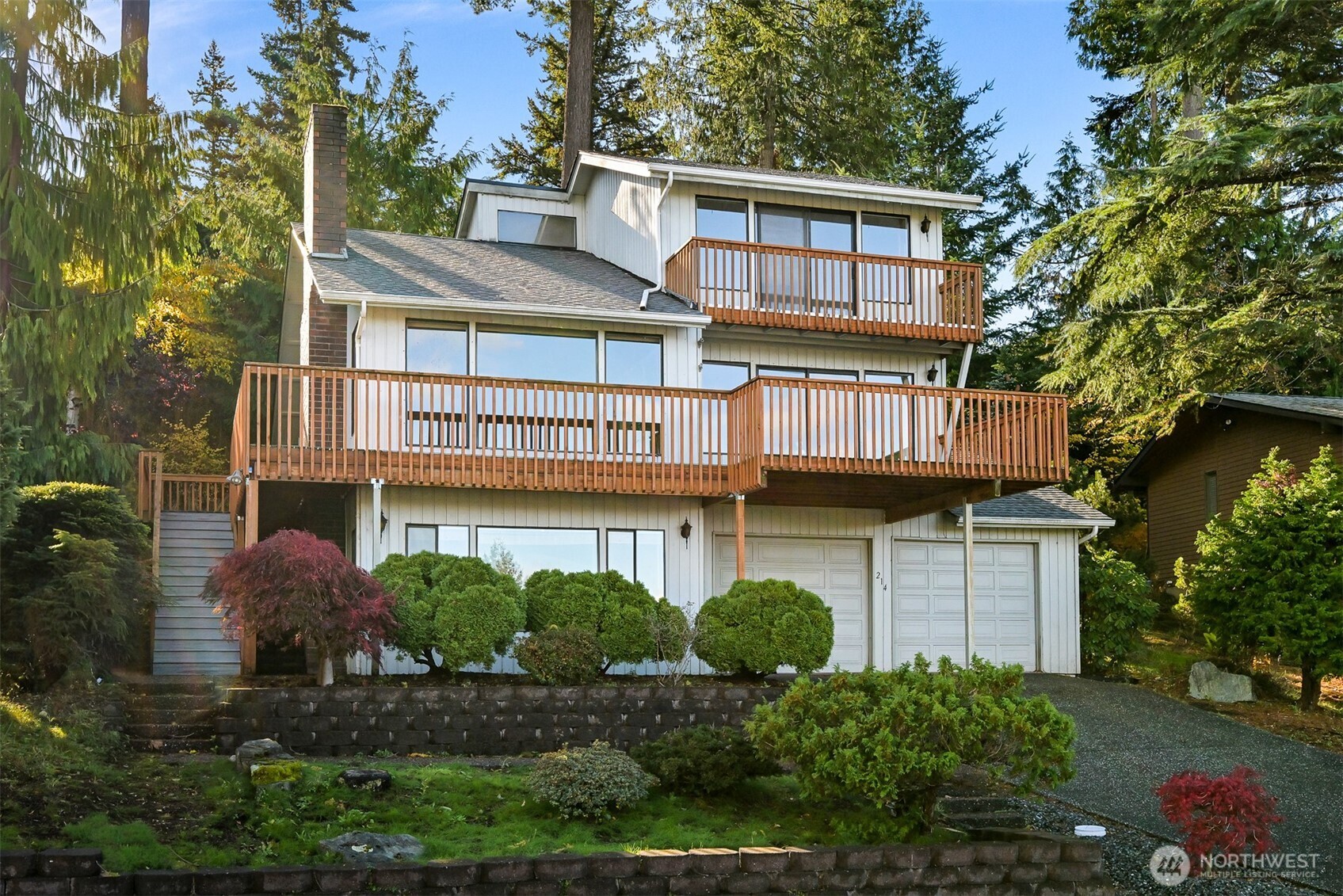 214 Bayside Road Bellingham, WA 98225 - Photo 1 of 40
