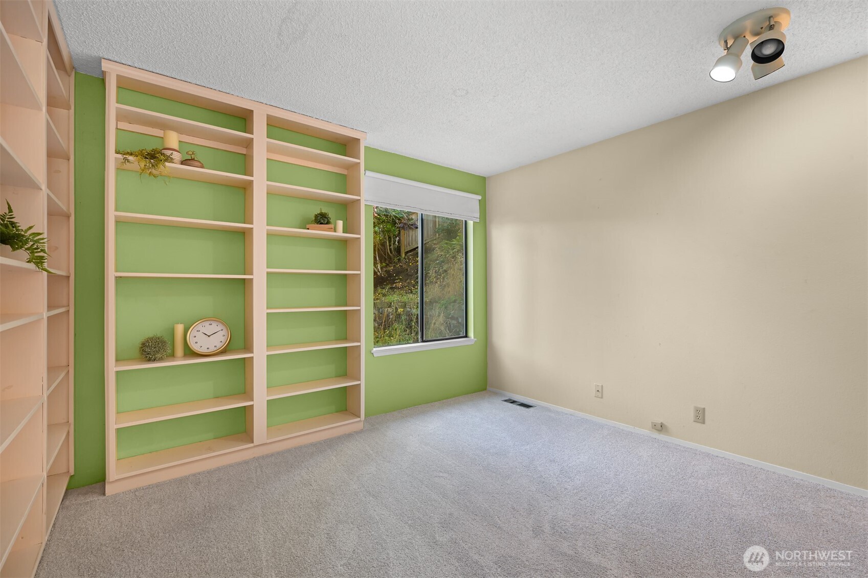 214 Bayside Road Bellingham, WA 98225 - Photo 20 of 40