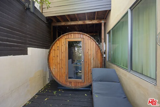 $14,900 | 7483 Palo Vista Drive, Los Angeles, CA 90046