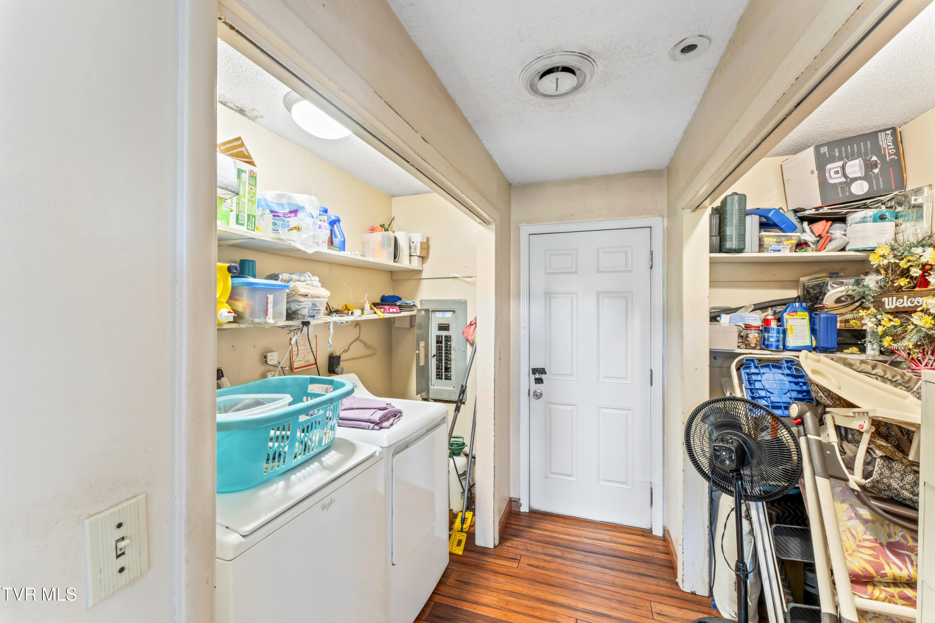 554 Briggs Road Dandridge, TN 37725 - Photo 17 of 43 photos_high_resolution_DSC00675