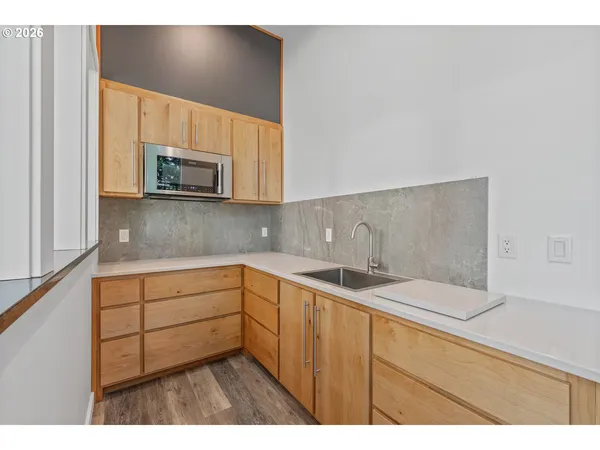 $2,950,000 | 1170 13th Street, Port Orford, OR 97465