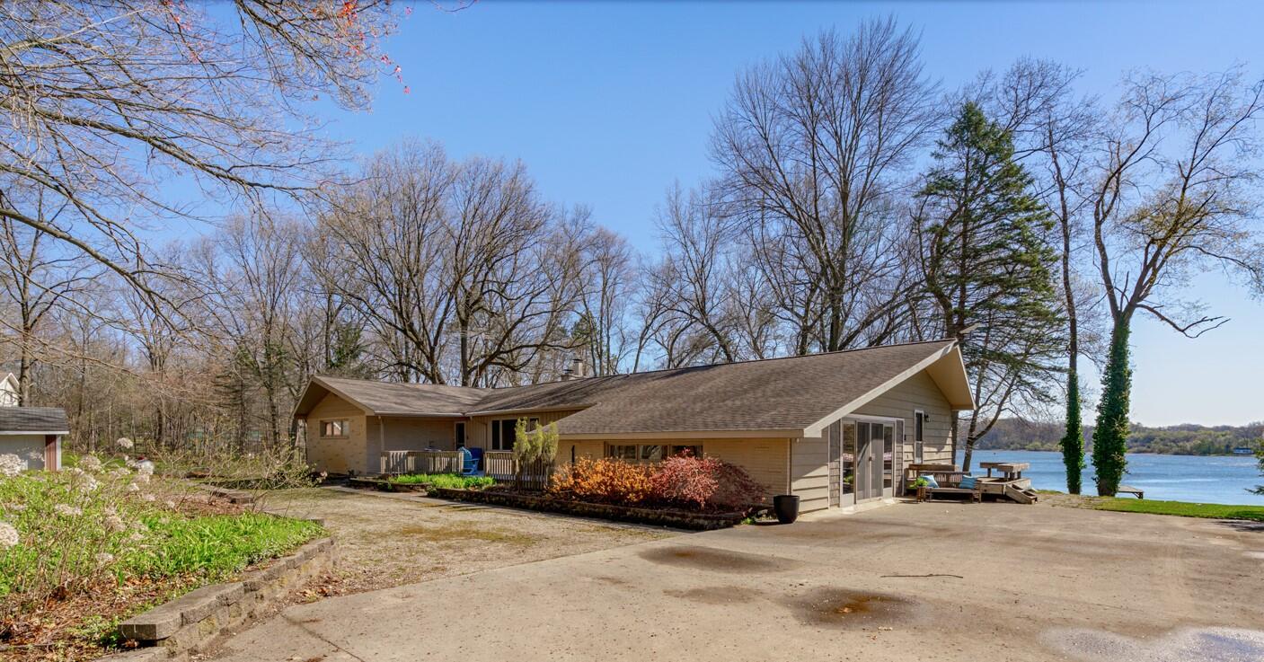 7349 Head Road Delton, MI 49046 - Photo 3 of 53 WM7349Head-41