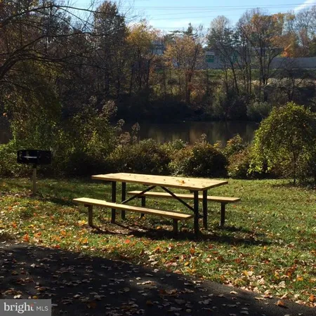 $3,300 | 7961 Yancey Drive, Falls Church, VA 22042