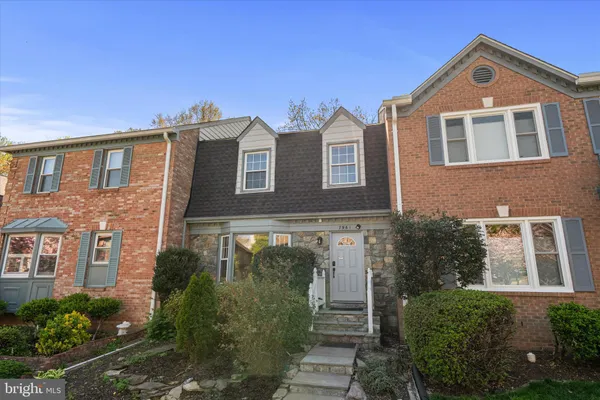 $2,900 | 7961 Yancey Drive, Falls Church, VA 22042