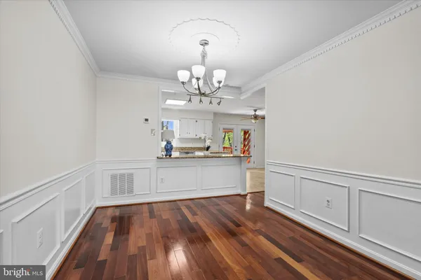 $2,900 | 7961 Yancey Drive, Falls Church, VA 22042