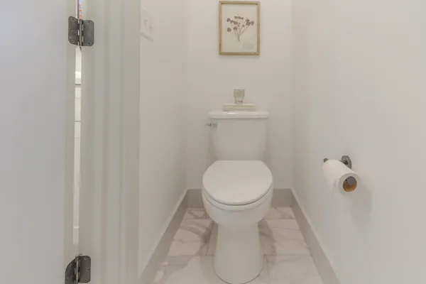 $410,000 | 899 Cherokee Blvd., Unit 113, Chattanooga, TN 37405