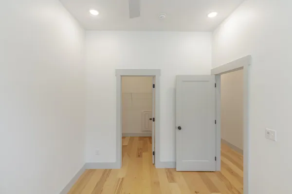 $410,000 | 899 Cherokee Blvd., Unit 113, Chattanooga, TN 37405