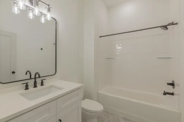 $410,000 | 899 Cherokee Blvd., Unit 113, Chattanooga, TN 37405