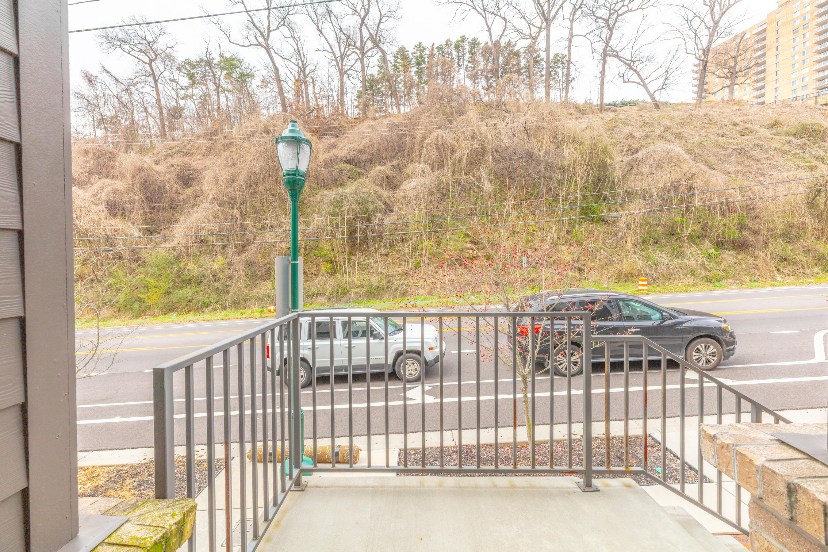 899 Cherokee Blvd., Unit 113 Chattanooga, TN 37405 - Photo 32 of 39 899 Cherokee Blvd Unit 113-14
