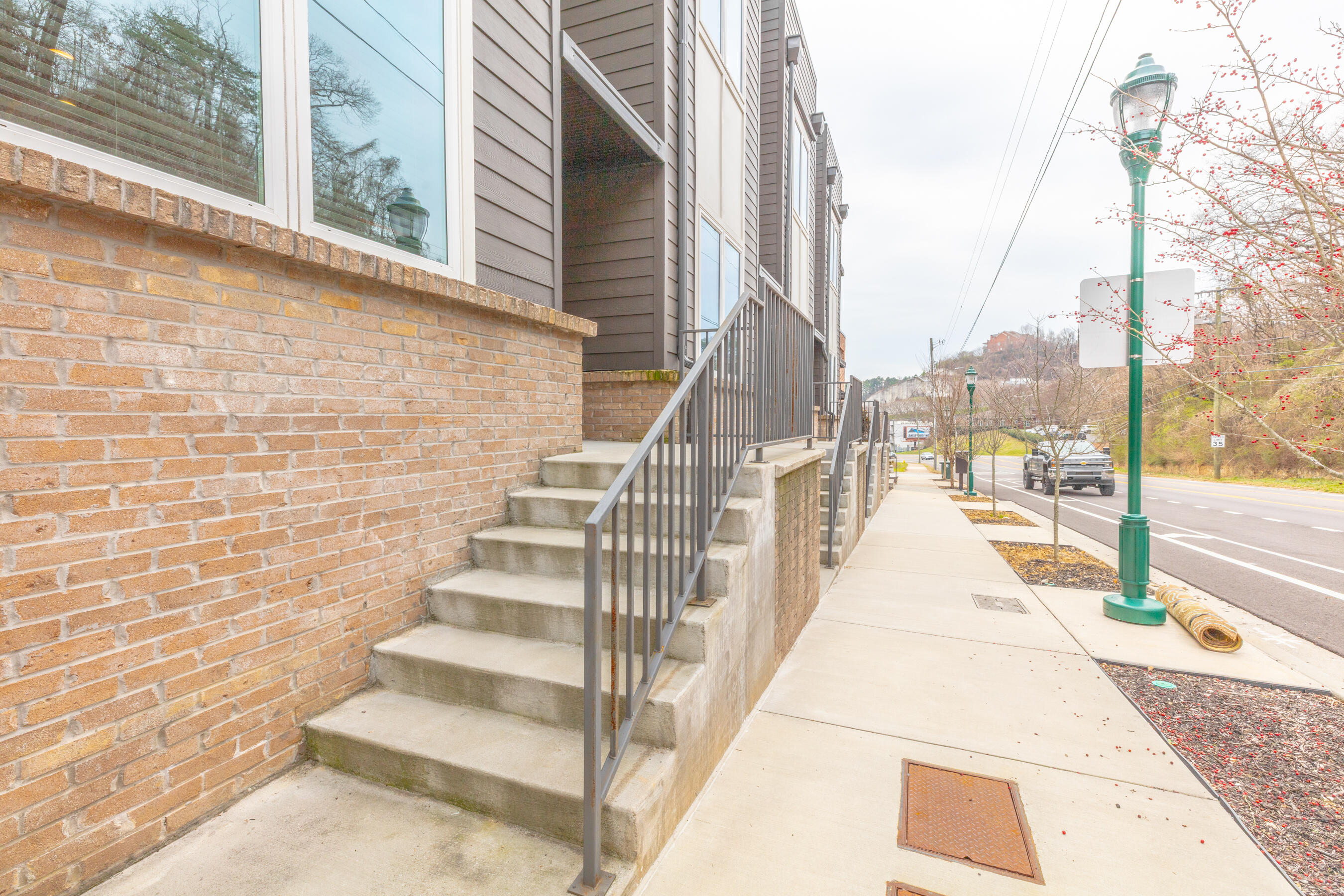 899 Cherokee Blvd., Unit 113 Chattanooga, TN 37405 - Photo 33 of 39 899 Cherokee Blvd Unit 113-12