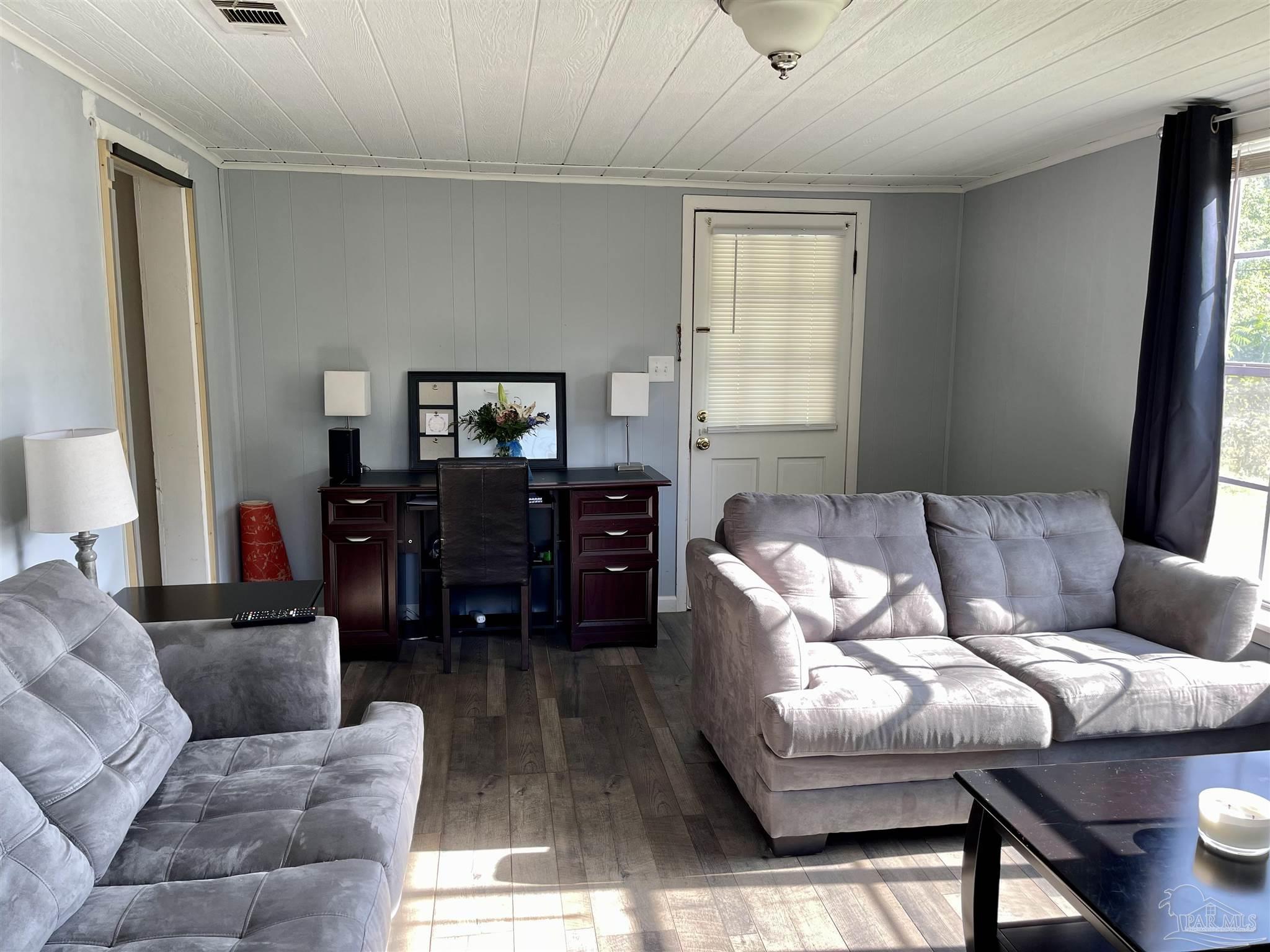 4256 Melton Road Milton, FL 32583 - Photo 9 of 25 Gallery Image 9