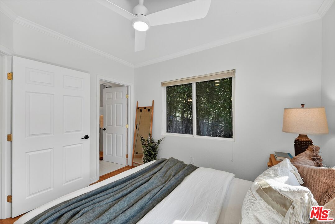 1515 Rendall Place Los Angeles, CA 90026 - Photo 22 of 46