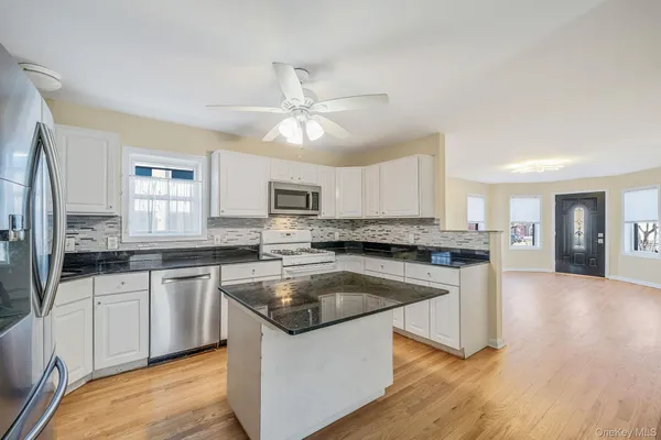 $3,750 | 272 East Harrison Street, Unit 1, Long Beach, NY 11561