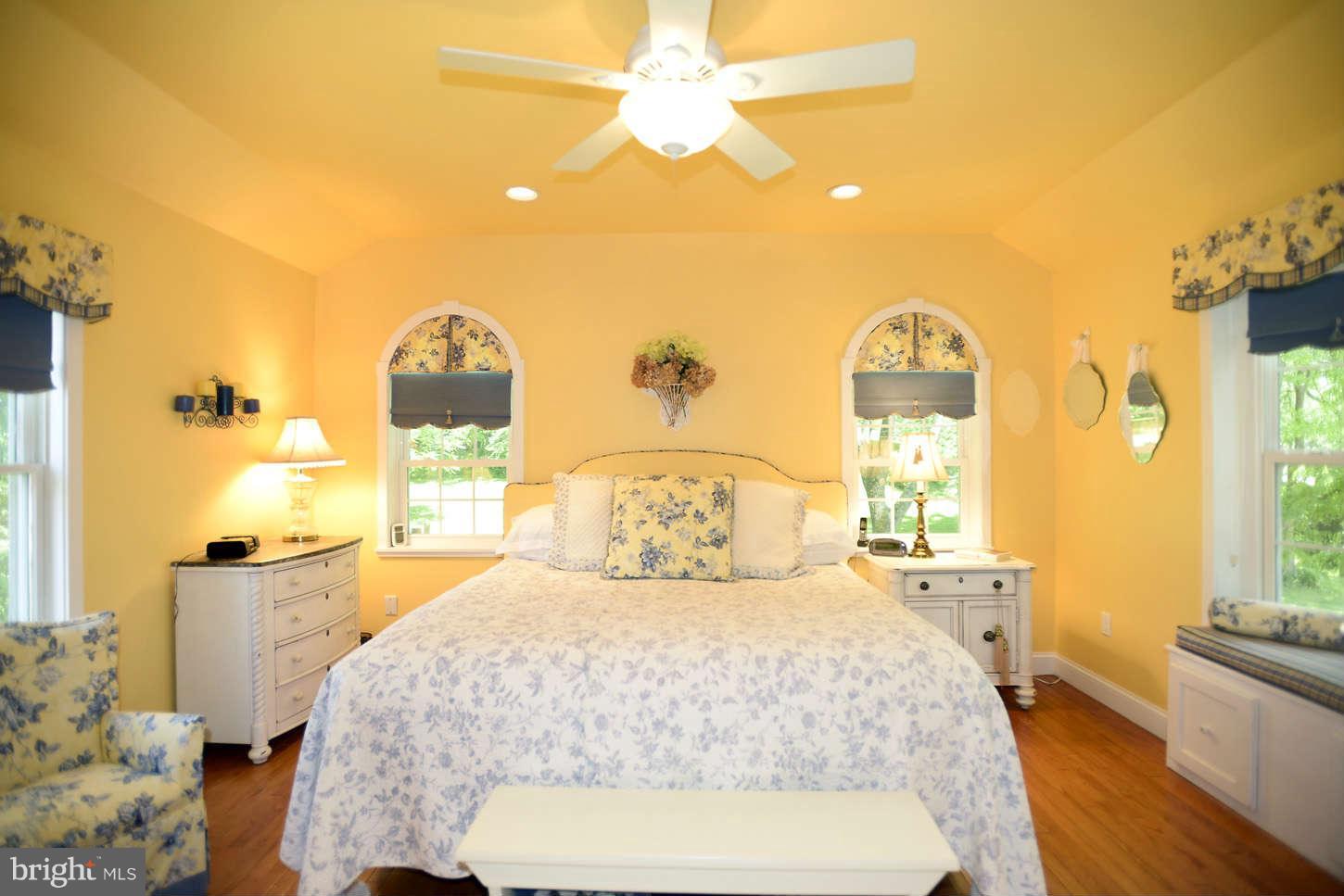 2932 Kump Station Road Taneytown, MD 21787 - Photo 10 of 20 Private Master Suite