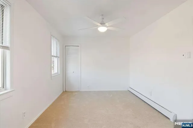 $499,999 | 112 Rutherford Avenue, Lyndhurst, NJ 07071