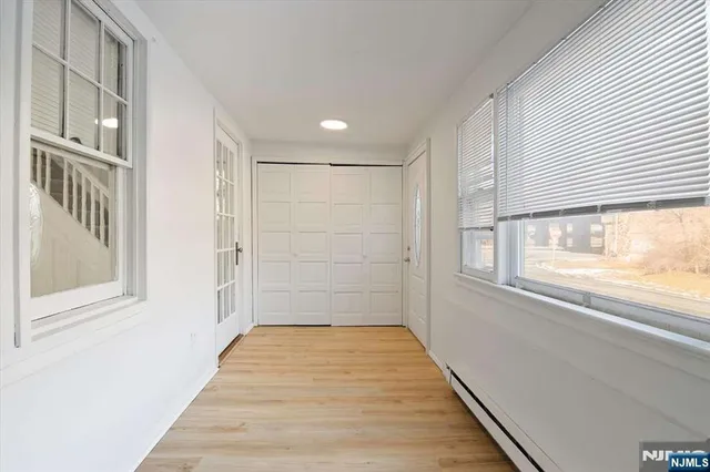 $499,999 | 112 Rutherford Avenue, Lyndhurst, NJ 07071