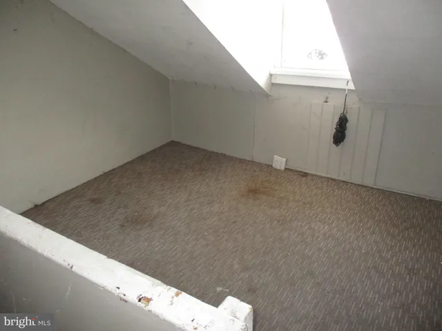 a view of roof and window